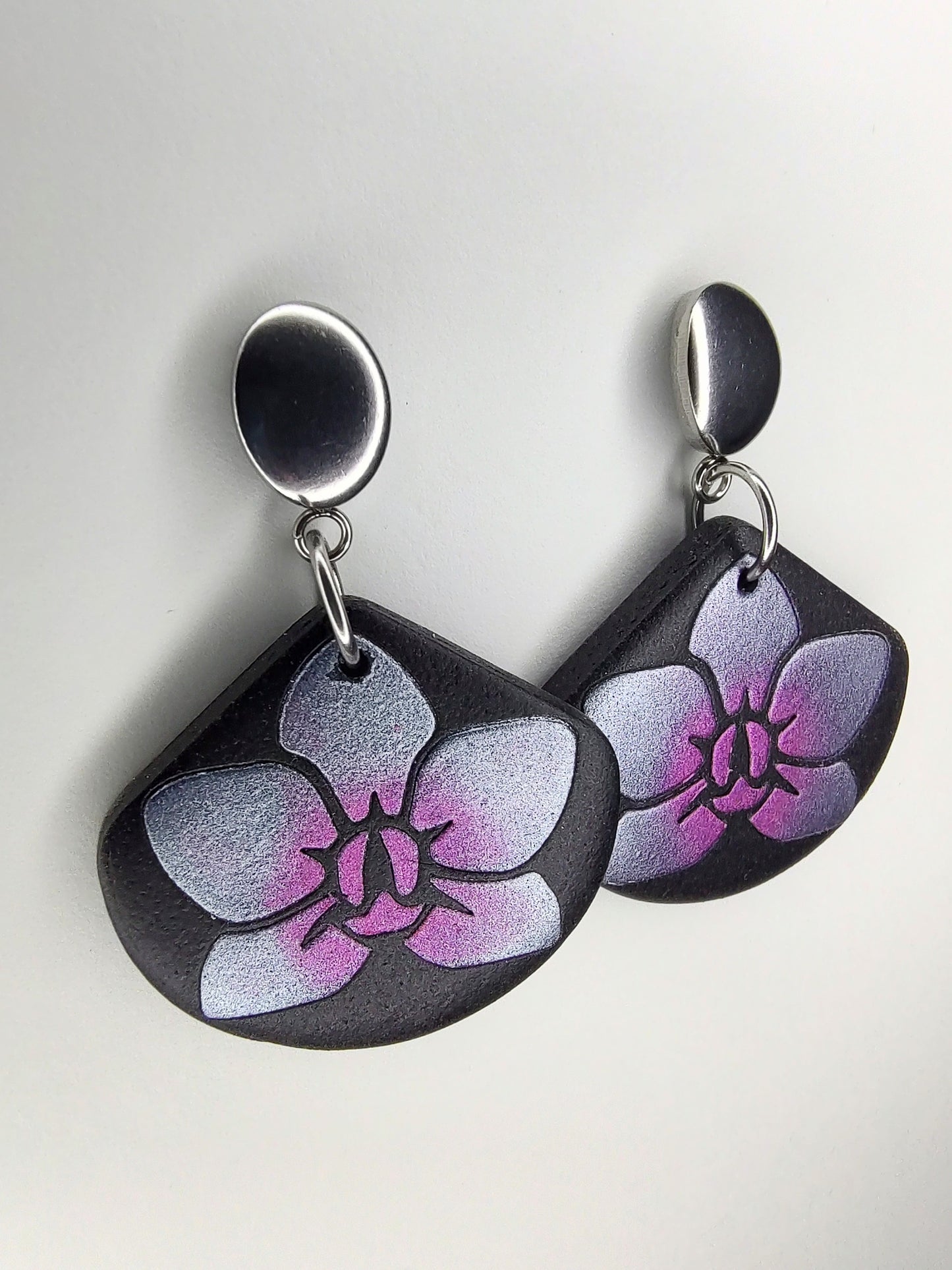 Aveline Earrings (black)