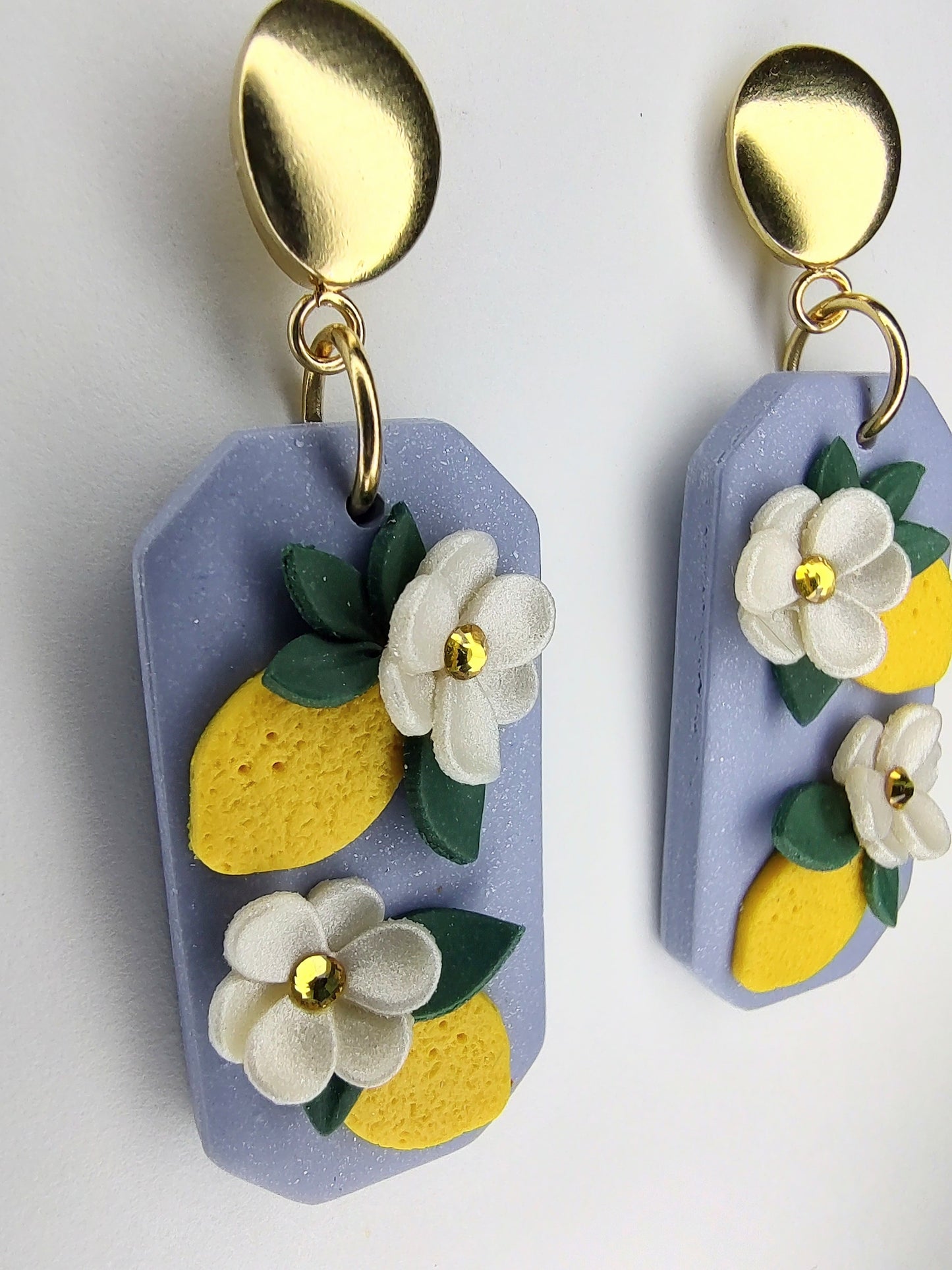 Emery Earrings (lemon)