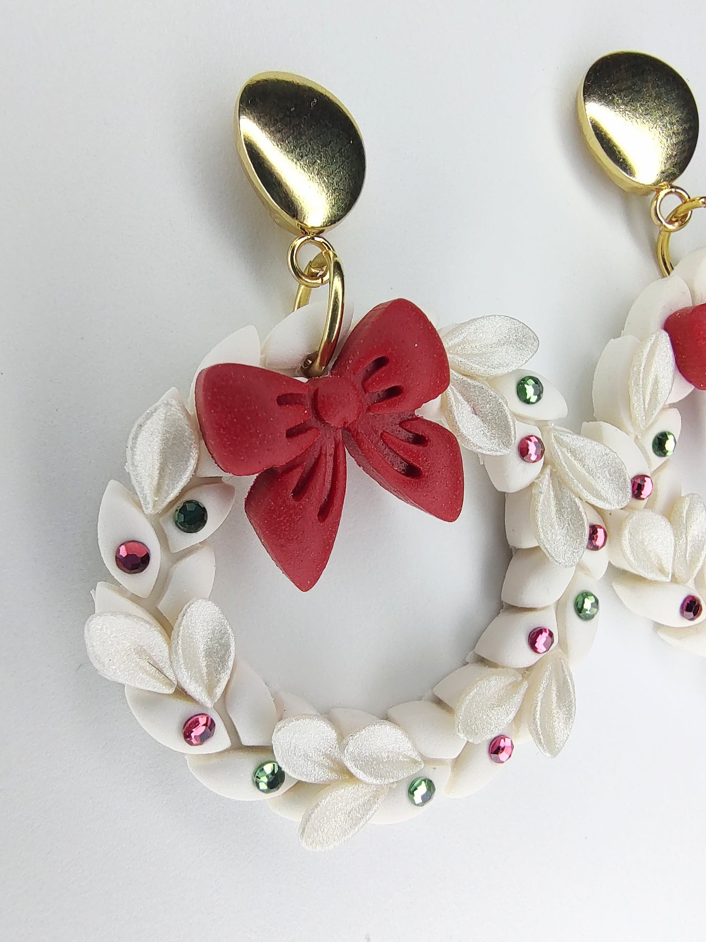 Wreath Earrings - Crystal Pearl White