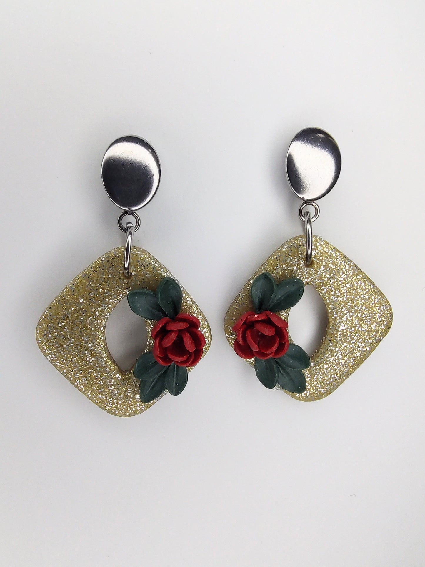 Lorelai Earrings - Gold