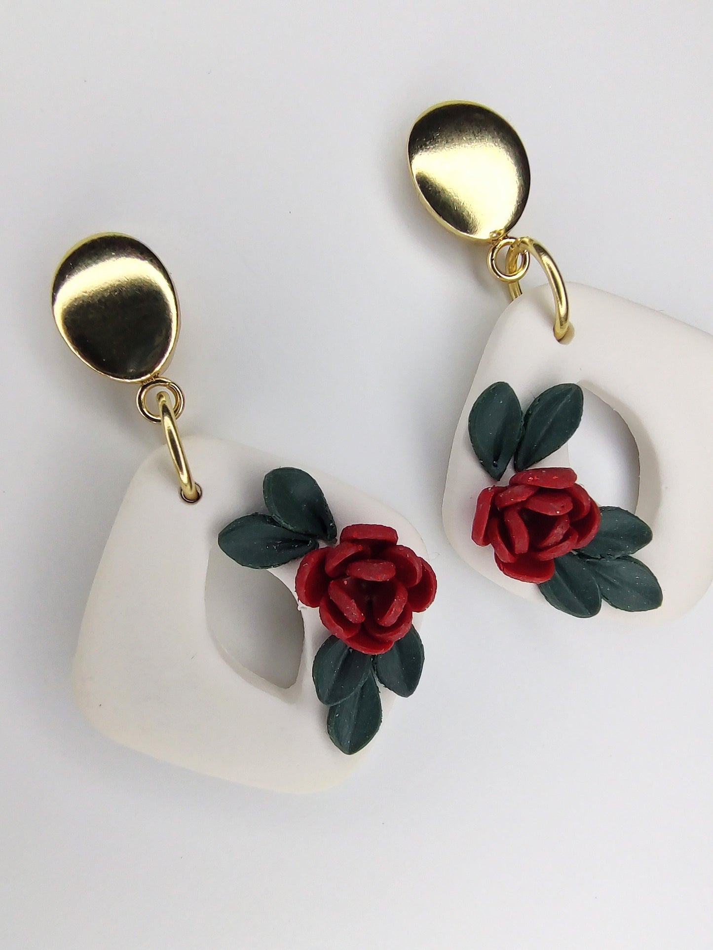 Lorelai Earrings - White