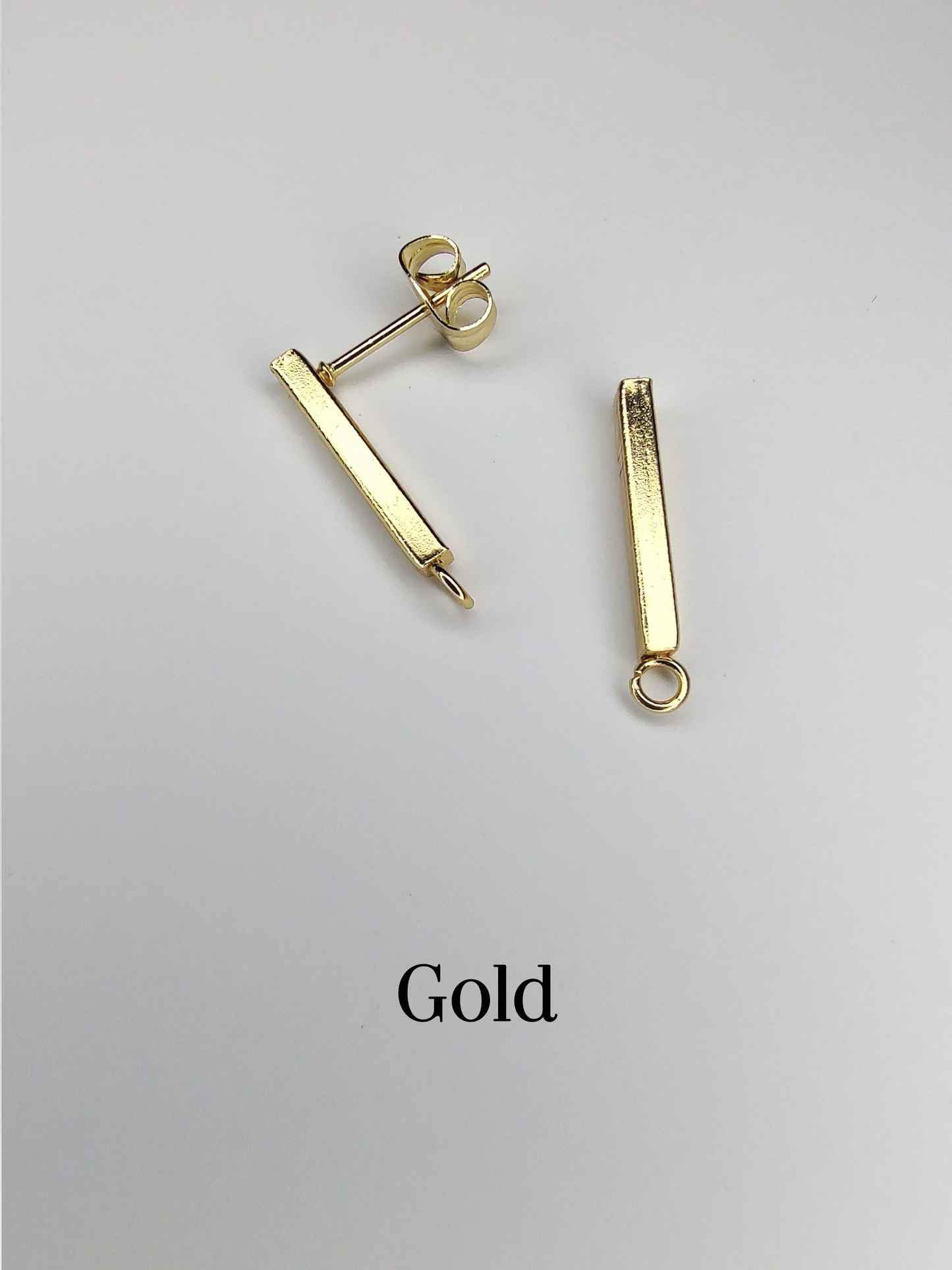 Rivoli Cluster Crystal Earrings - Chrysolite Opal