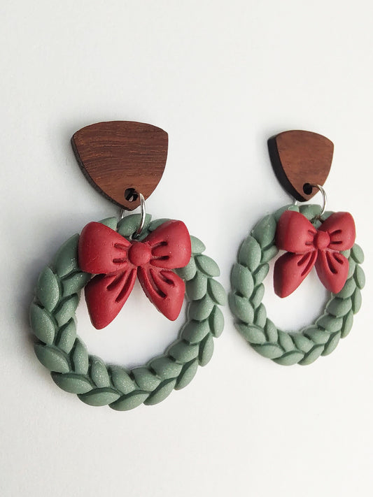 Wreath Earrings - Classic