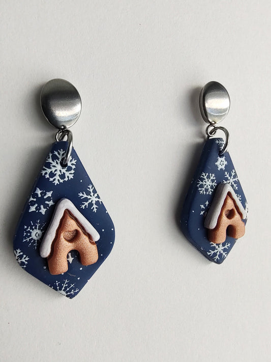 Gingerbread House Earrings - Snowflakes