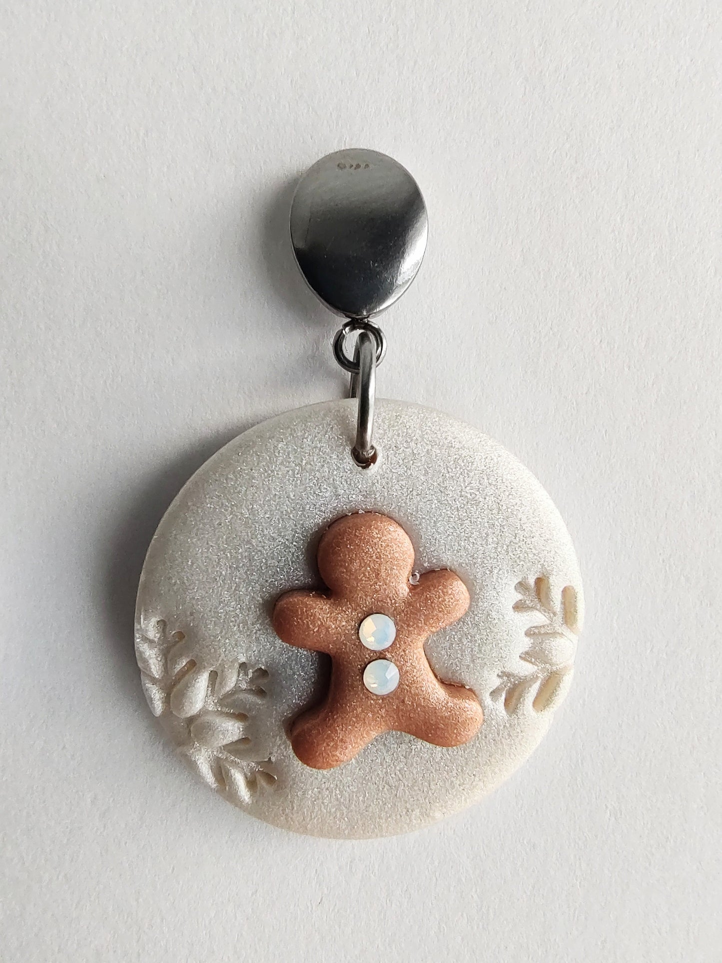 Gingerbread Man Earrings - Snow