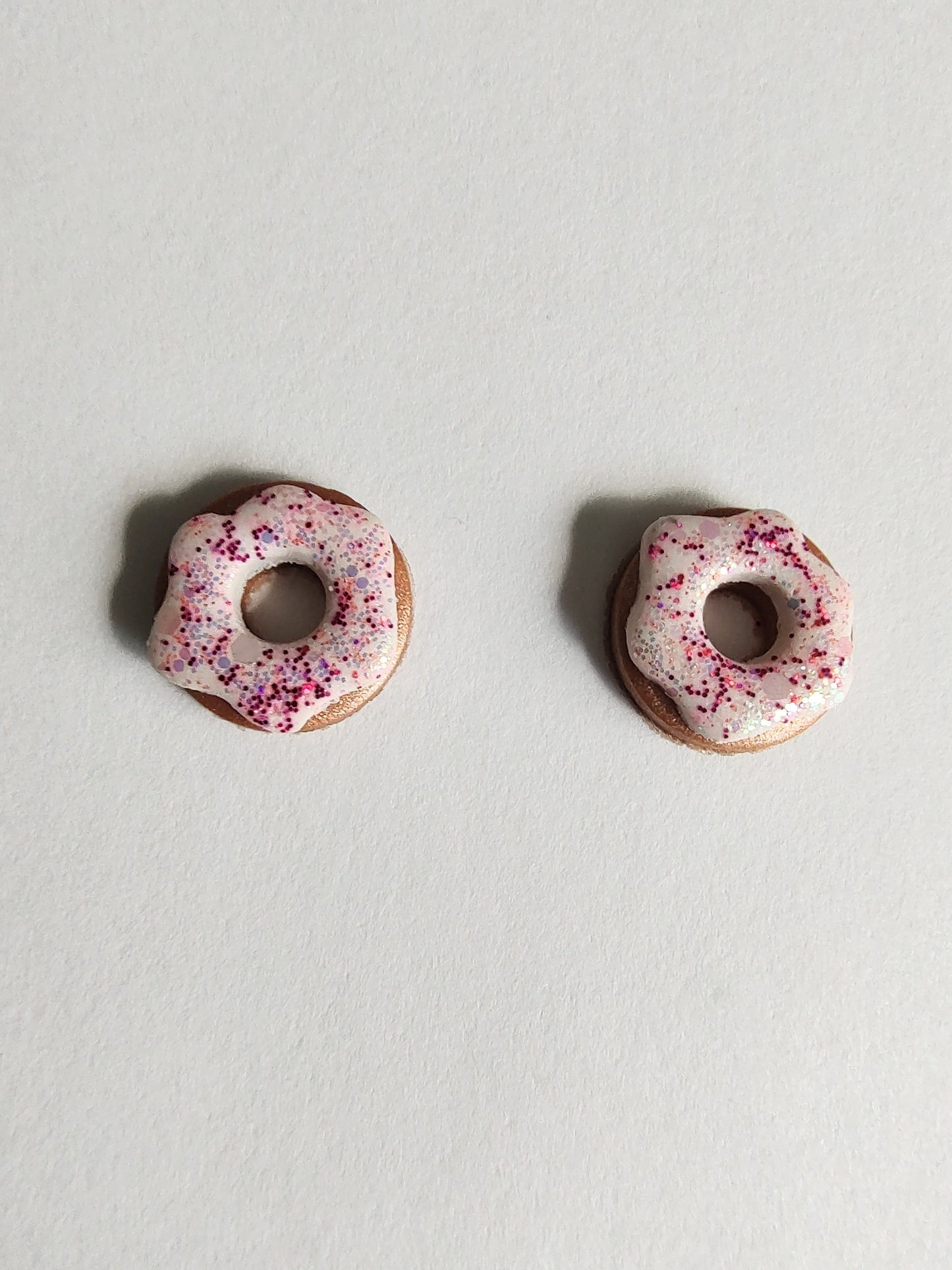 Glitter Donut - Stud