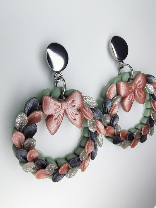 Wreath Earrings - Silver Pink