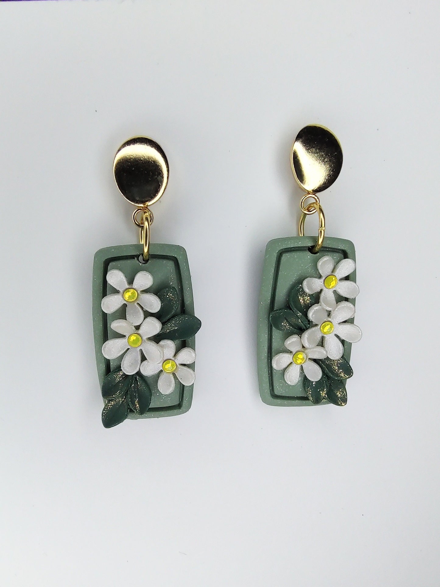 Daisy Earrings (short)
