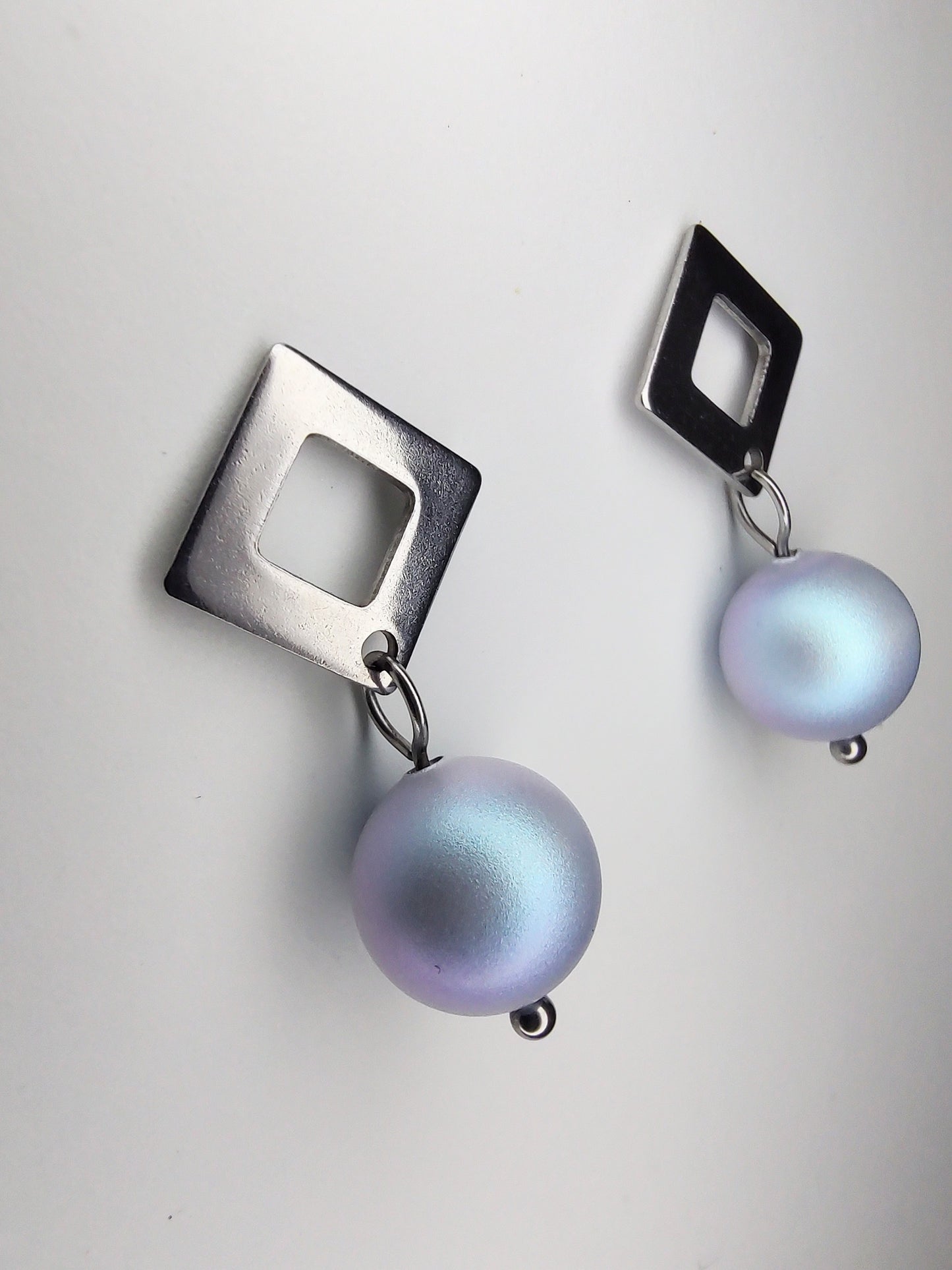 Pearl Square Earrings - Iridescent Light Blue