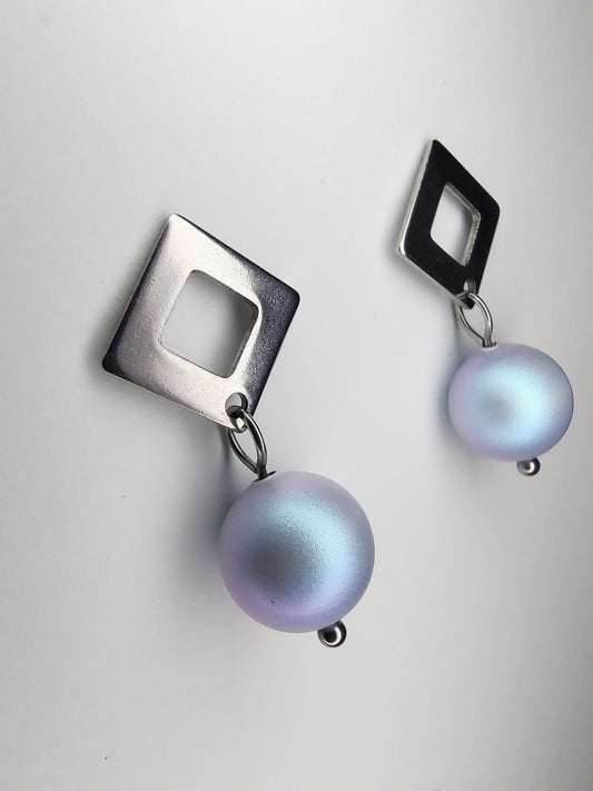Pearl Square Earrings - Iridescent Light Blue