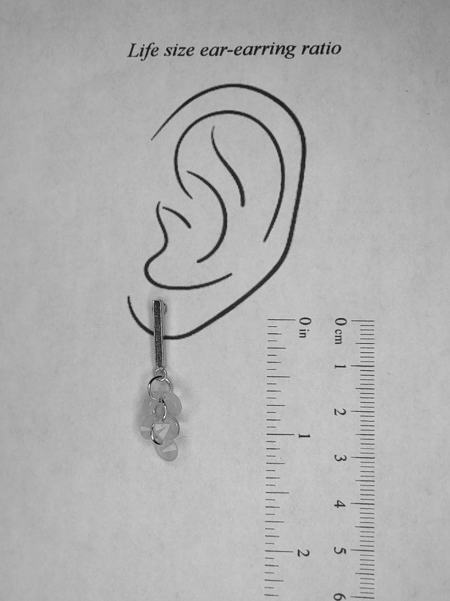 Rivoli Cluster Crystal Earrings - Chrysolite Opal