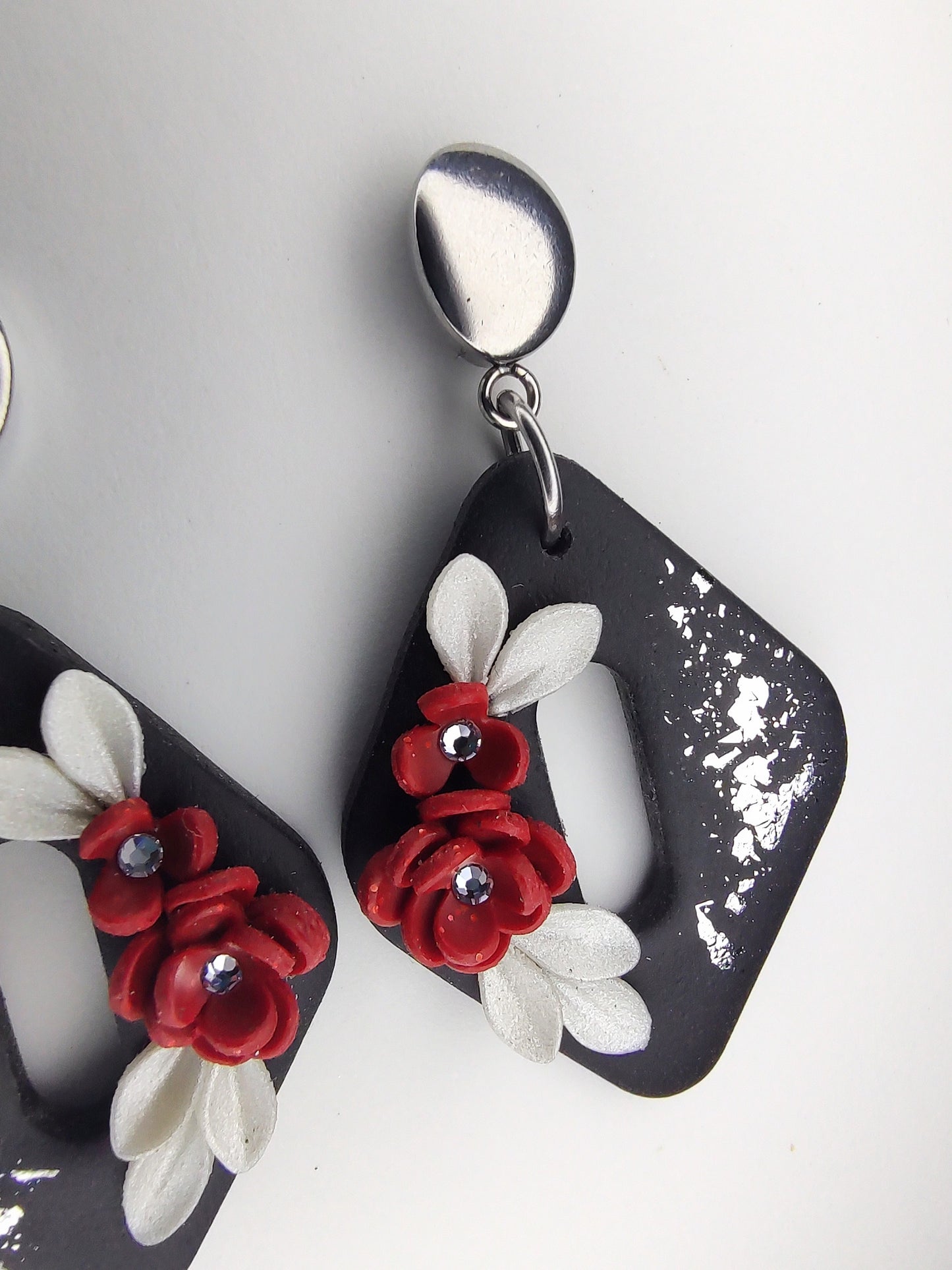 Eloise Earrings - Black & Silver