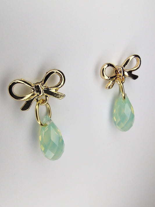 Bow Crystal Earrings - Chrysolite Opal