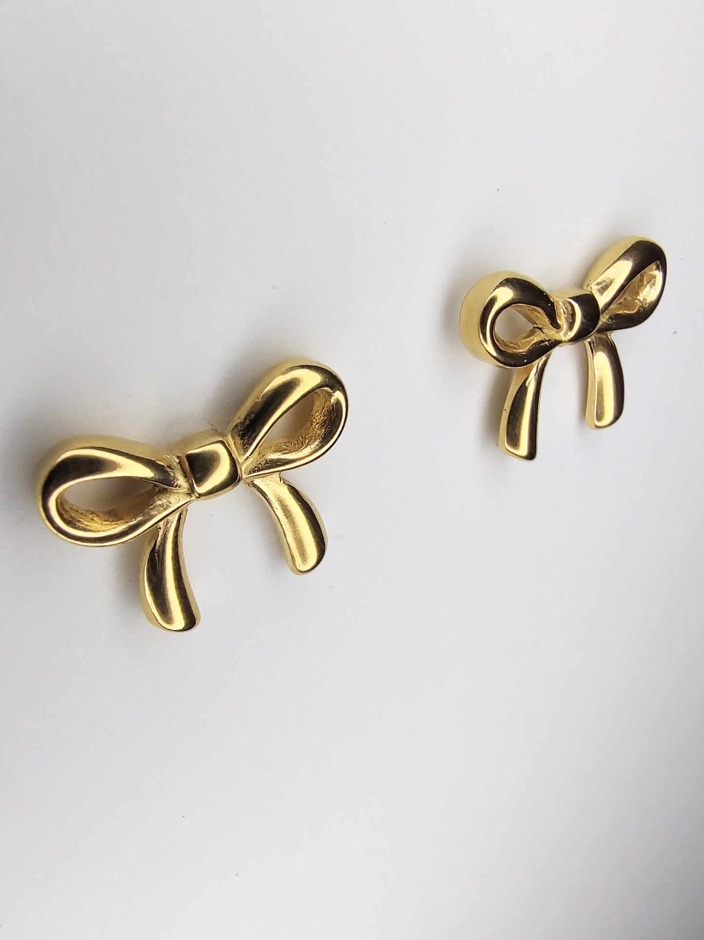 Bowknot Stud Earrings - Gold